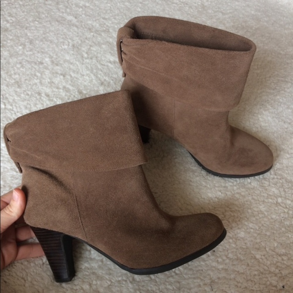 NEW BCBGeneration booties - Picture 2 of 8